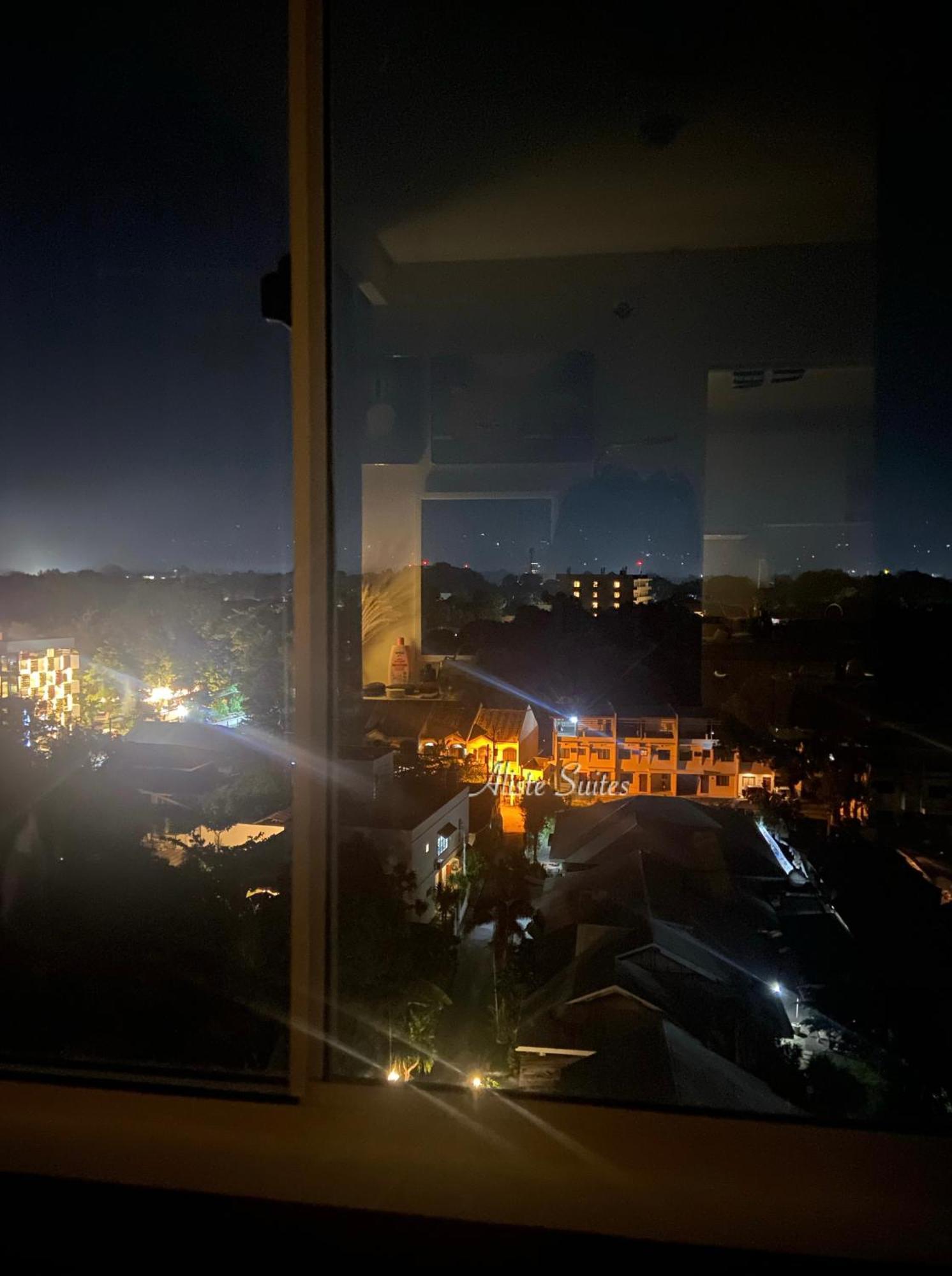 Aliste Suites Marina Spatial ドゥマゲティ エクステリア 写真